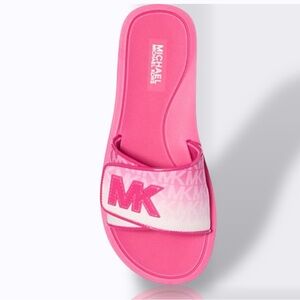Michael Michael Kors 🪢 NWT Vibrant Pink Slide Sandals in Size 8 Woman’s